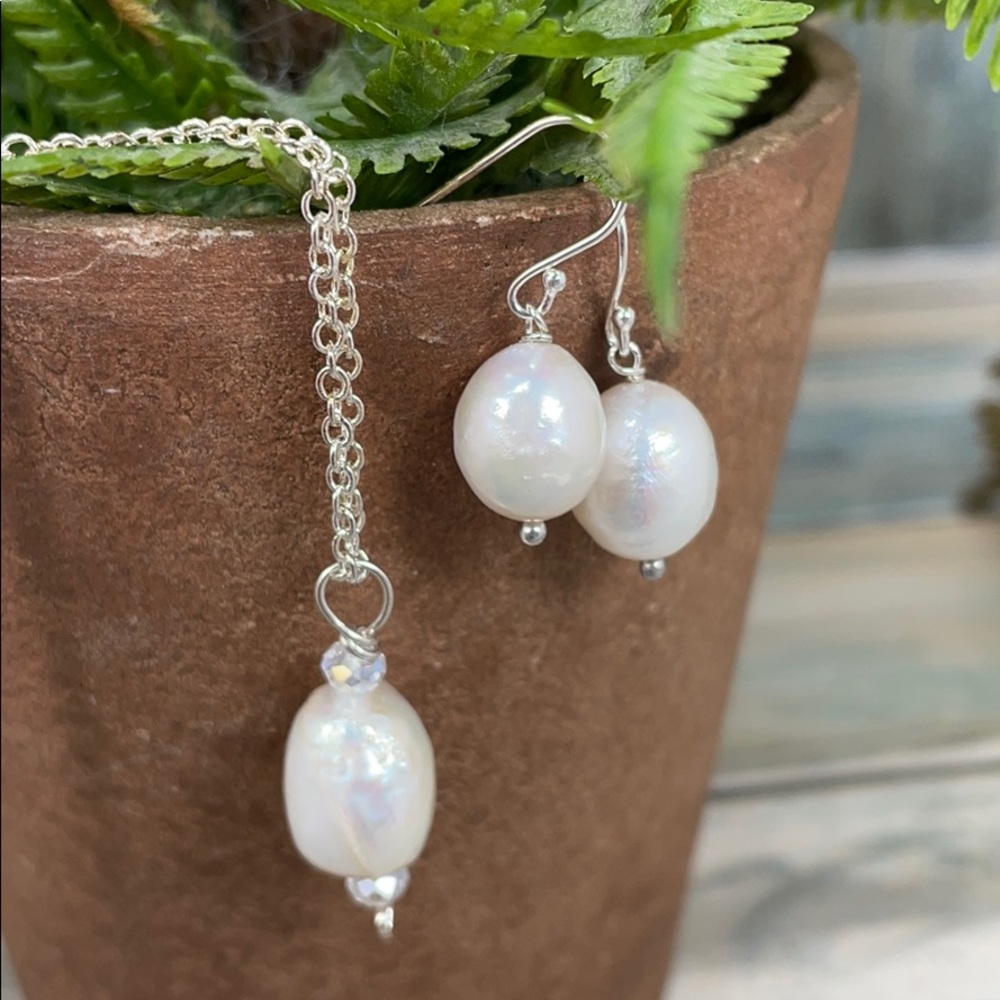 ⭐️Adorned Crown pearl sterling silver set (2)